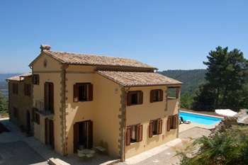 Italian Farmhouse in th Niccone Valley property to rent